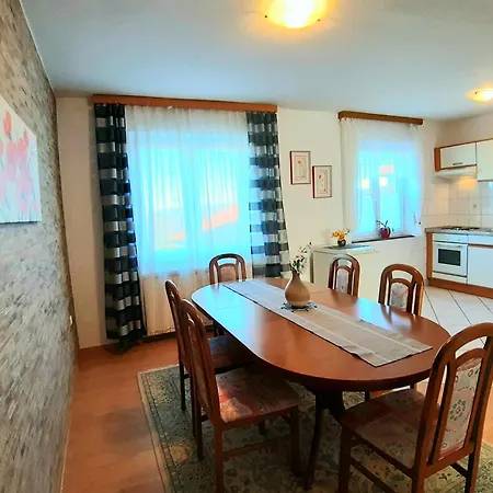 Mit Und Meerblick * Kaštel
